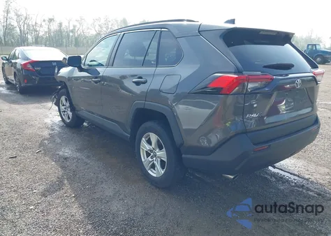 2020 Toyota Rav4 Xle from USA, damaged, VIN 2T3P1RFV8LW121328